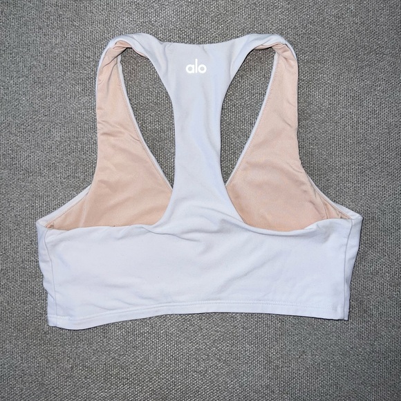 Alo Yoga Sueded Base Bra Chalk Wash Size Small - Picture 4 of 8